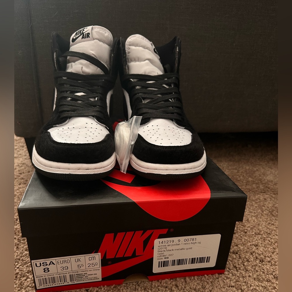 Nike Air Jordan 1 Retro